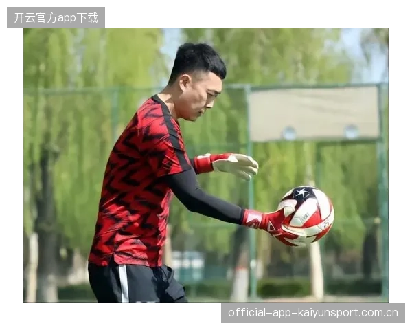 年轻球员成长曲线惊人,俱乐部称其“奇迹” 年轻球员成长曲线惊人,俱乐部称其“奇迹”